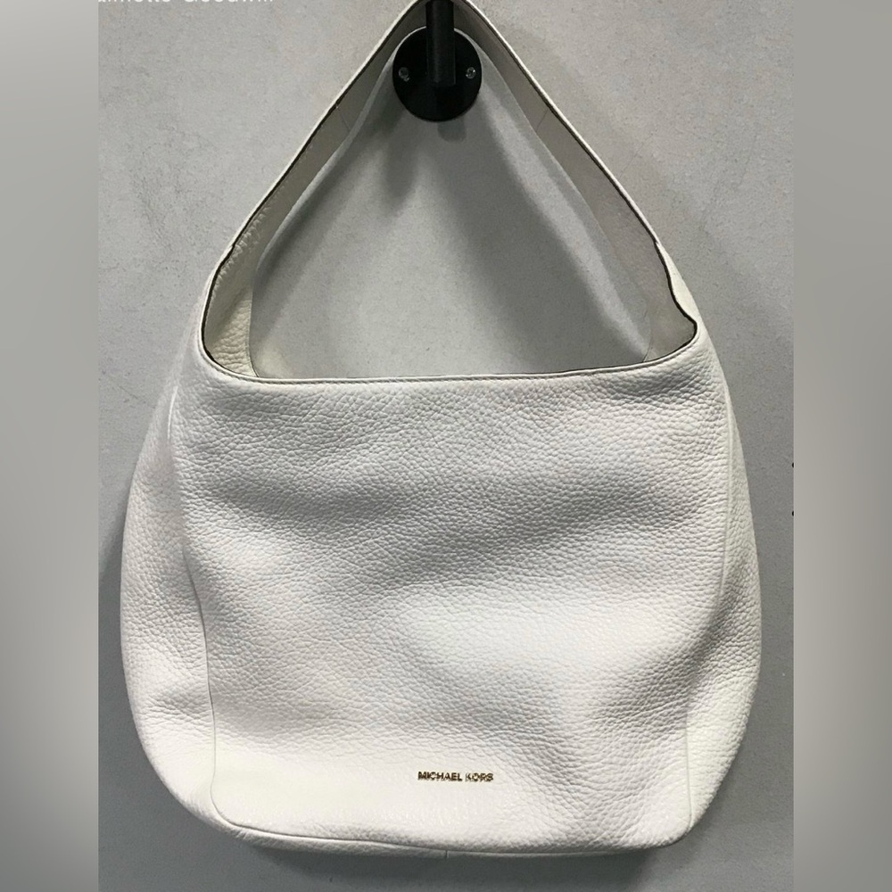 Cute/Chic Michael Kors purse